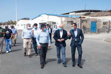  El Cabildo invertirá 1,6 millones en el Puerto de Taliarte para explotar su potencial pesquero, científico y deportivo/TA.